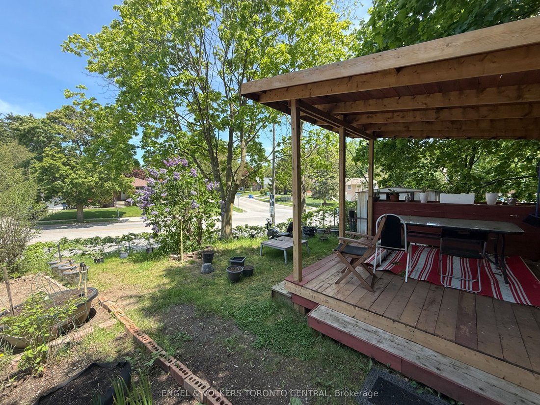 House in Guelph, Ontario, Canada 4 - 18103263