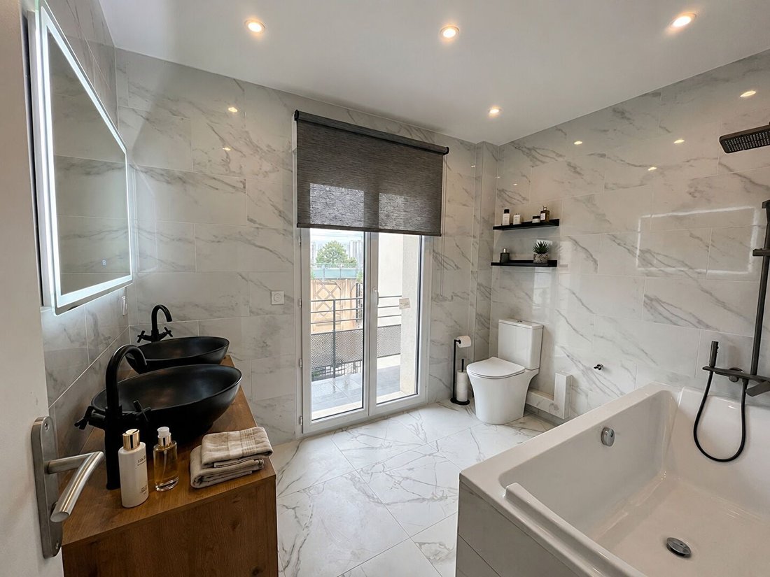 House in Antony, Ile-de-France, France 2 - 18096068