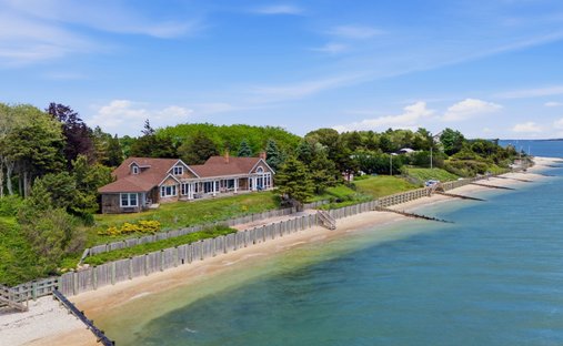 House in Southold, New York, United States 1