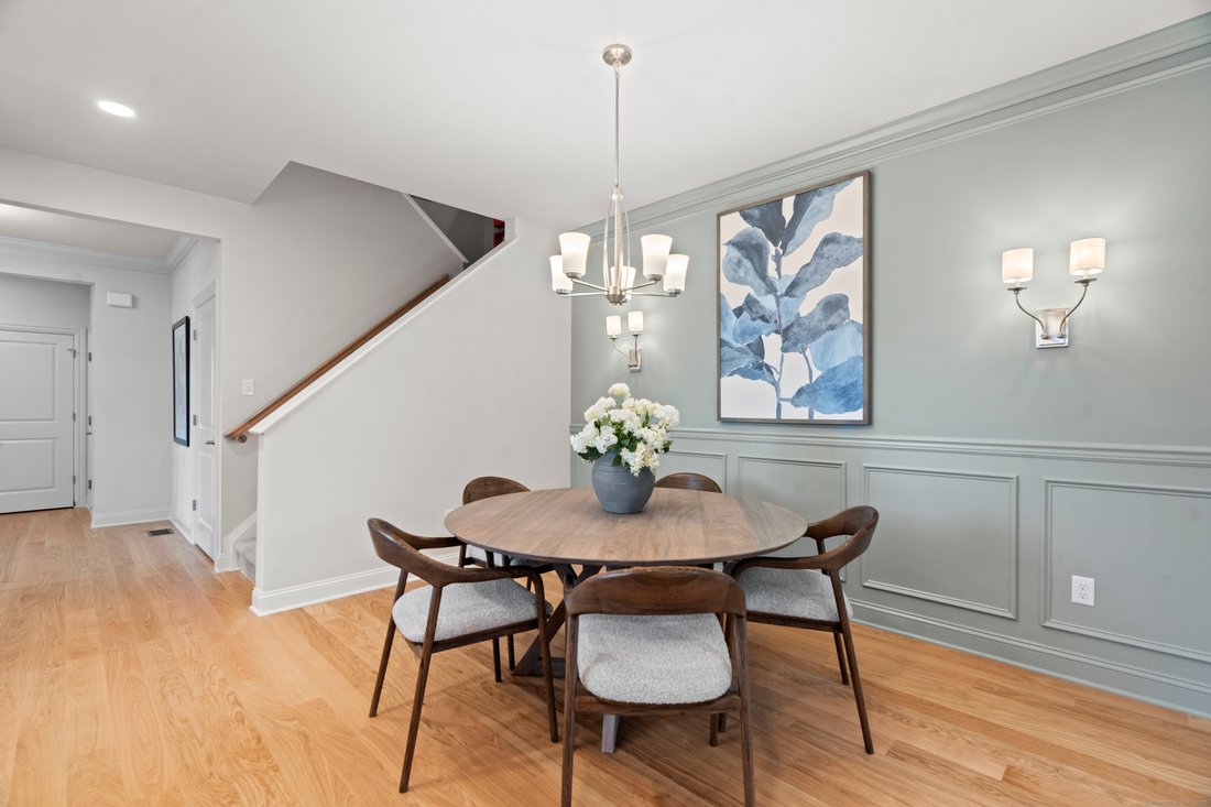 Condo in Oxford, Connecticut, United States 5 - 18100660