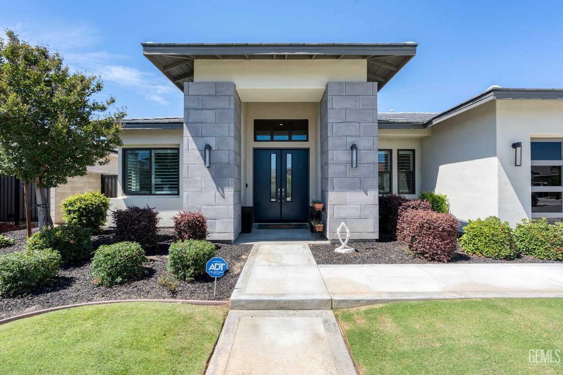 House in Bakersfield, California, United States 2 - 18092377