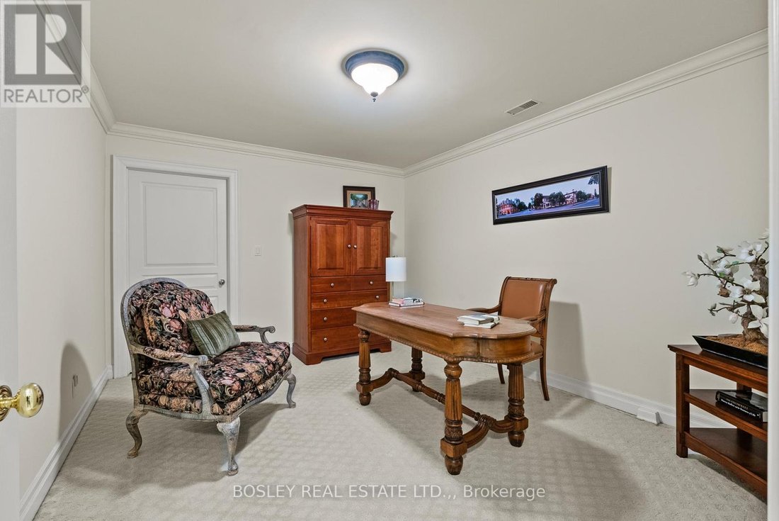 Townhouse in Niagara-on-the-Lake, Ontario, Canada 5 - 18097425