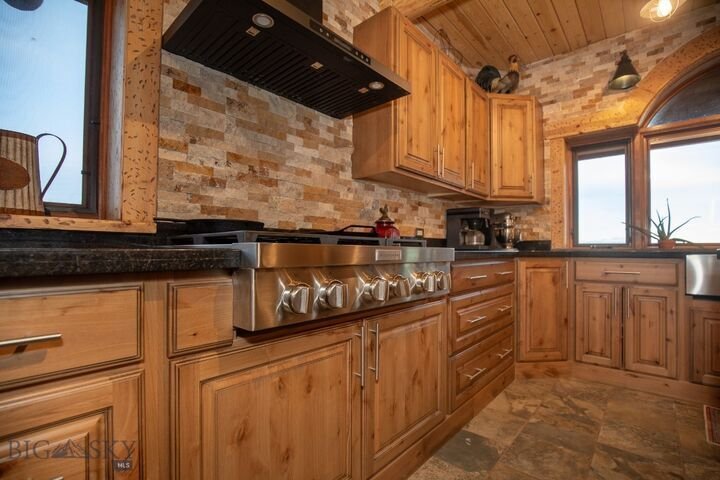 House in Anaconda, Montana, United States 3 - 18104349