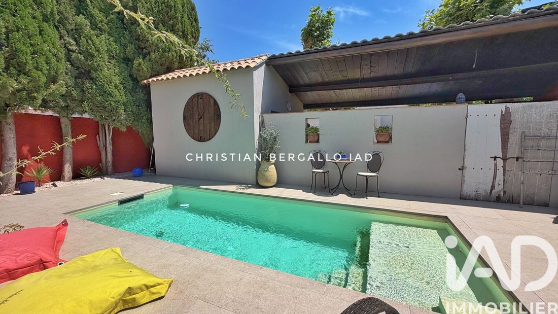 Casa en La Garde, Provenza-Alpes-Costa Azul, Francia 1 - 18105959