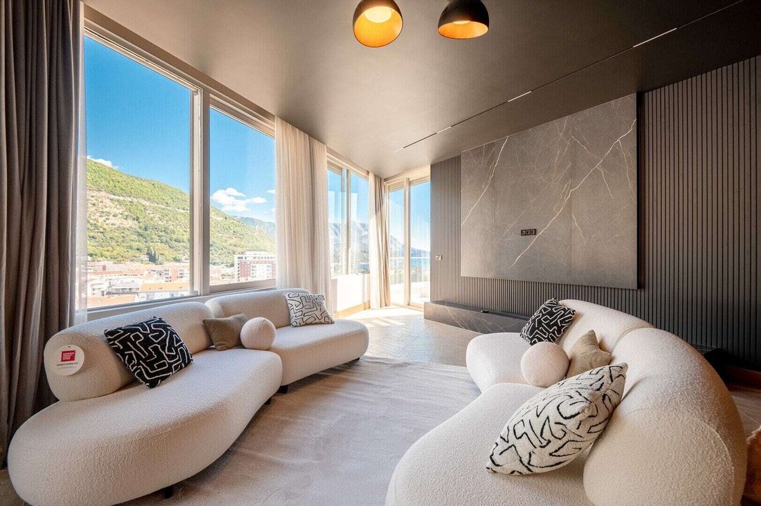 Apartment in Budva, Budva Municipality, Montenegro 1 - 16504074