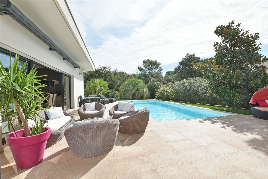Villa en Aubais, Occitania, Francia 4 - 18092604