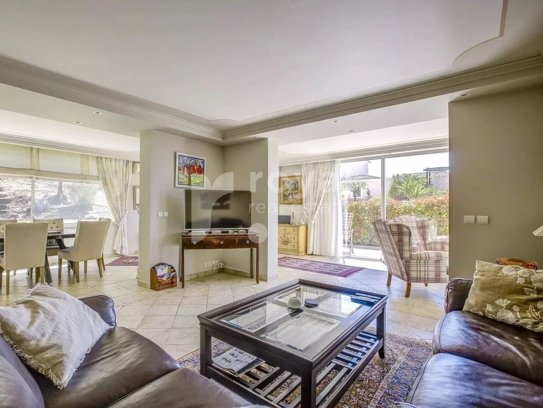 Apartment in La Roquette-sur-Siagne, Provence-Alpes-Côte d'Azur, France 4 - 17808262