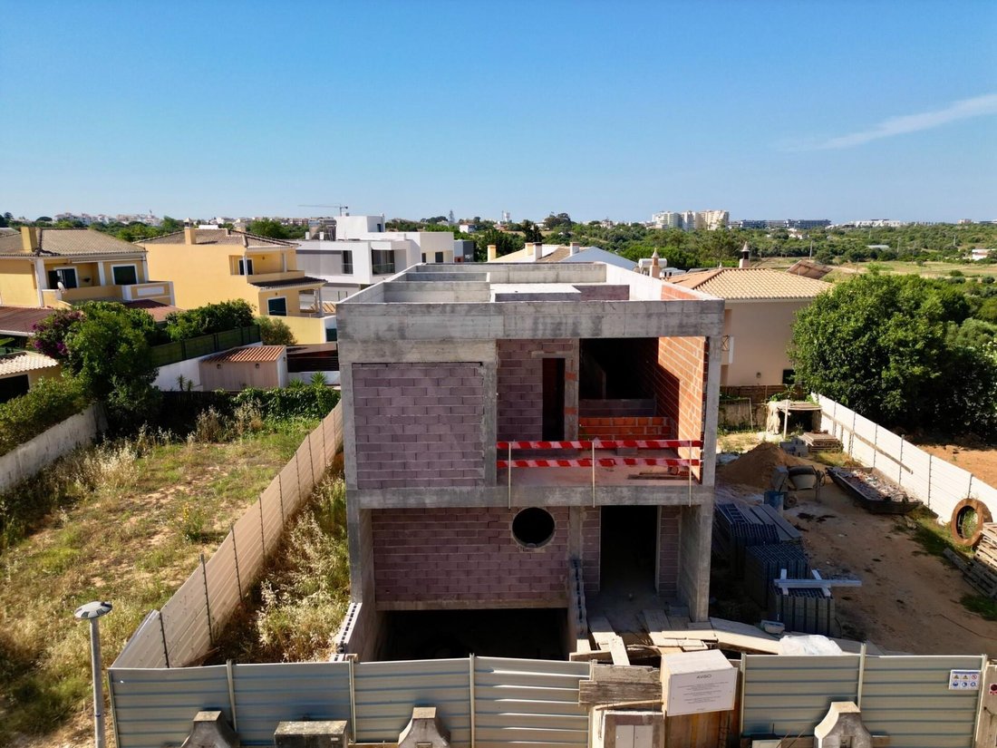 House in Alvor, Algarve, Portugal 2 - 16139740