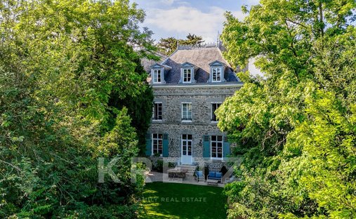 House in Dinan, Brittany, France 1