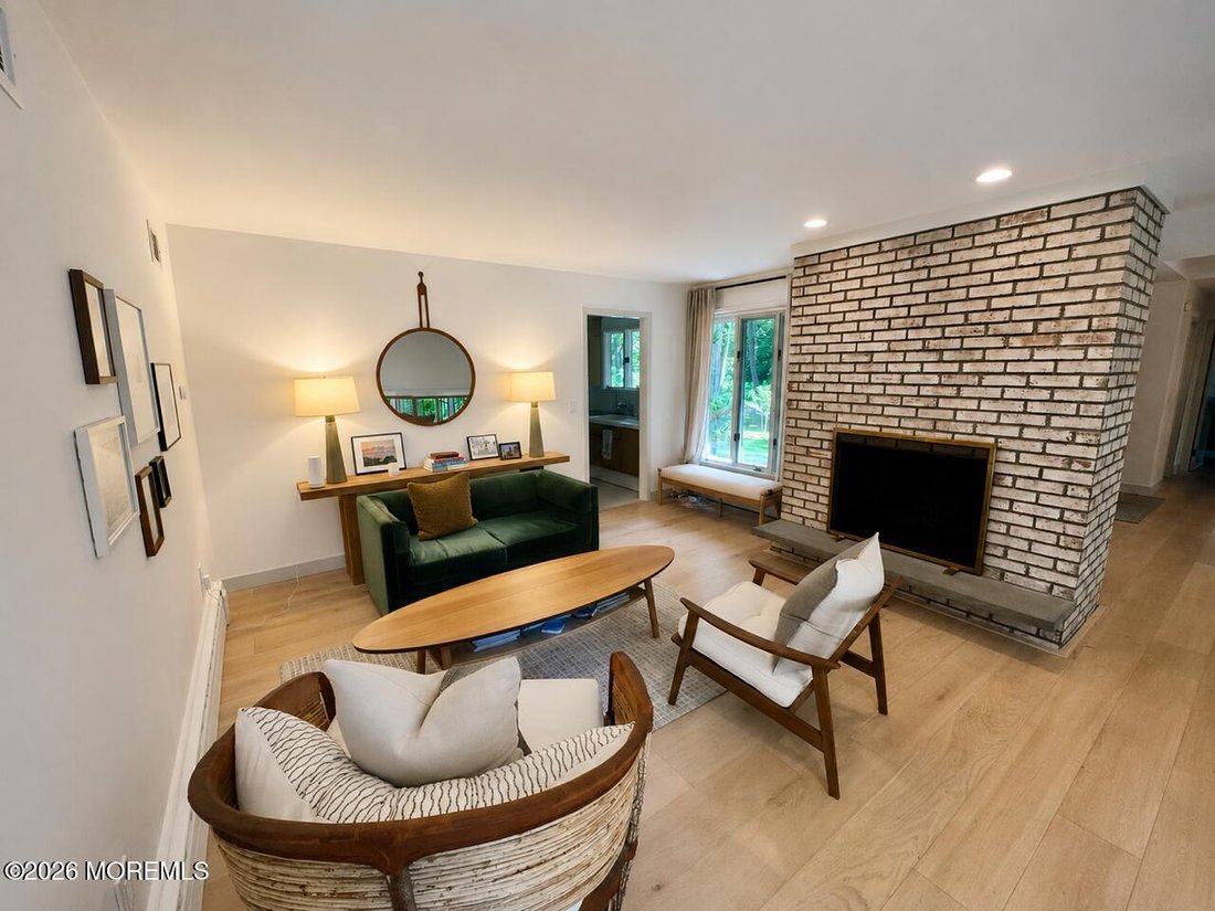 House in Holmdel, New Jersey, United States 2 - 18104109