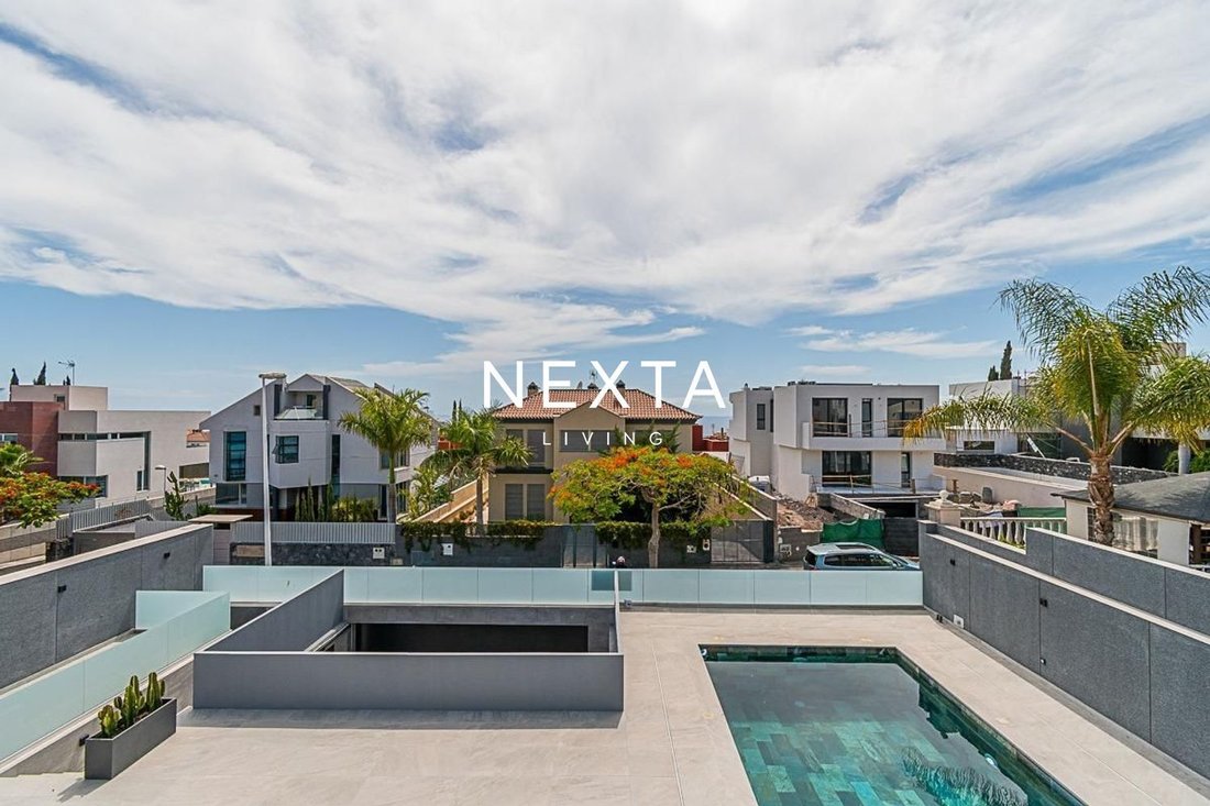 Villa in Costa Adeje, Adeje, Canary Islands 5 - 18091469