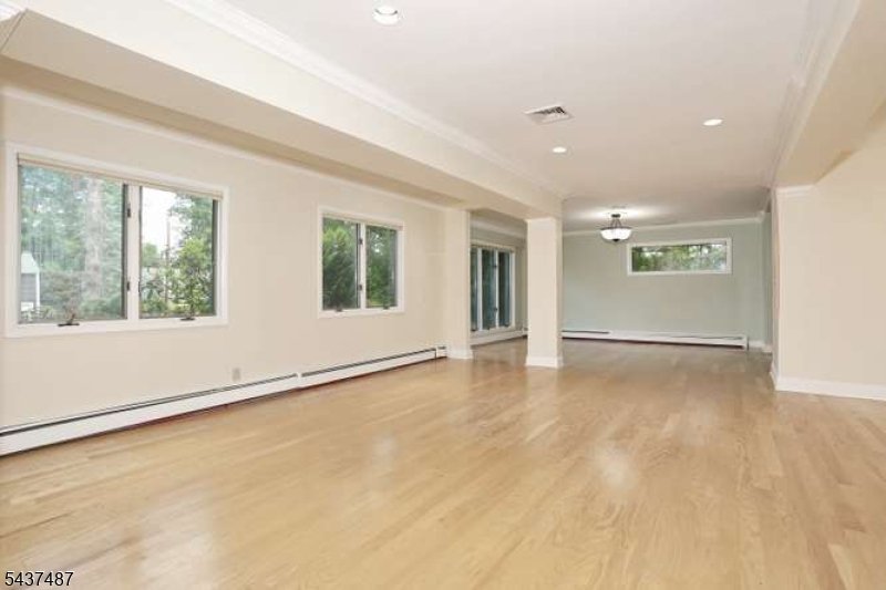 House in Wayne, New Jersey, United States 5 - 18104197
