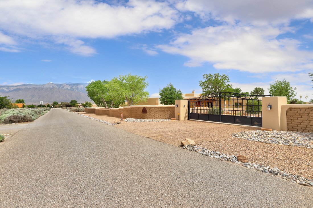 House in Corrales, New Mexico, United States 3 - 18108134