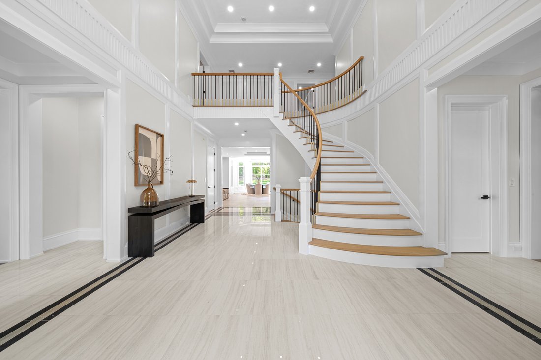 House in Old Brookville, New York, United States 3 - 16062774