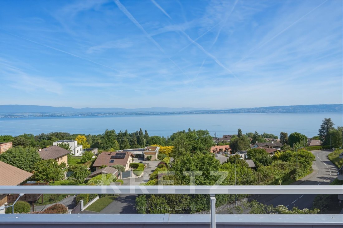 Apartment in Evian-les-Bains, Auvergne-Rhône-Alpes, France 2 - 18096642