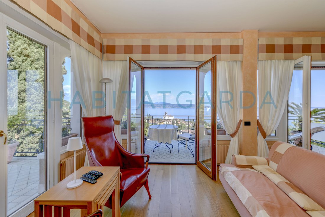 Apartment in Gardone Riviera, Lombardy, Italy 4 - 18103992