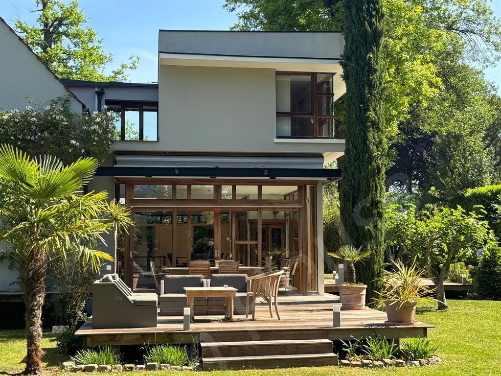 Villa in Chateau de Vaucresson, Vaucresson, France 3 - 17657890