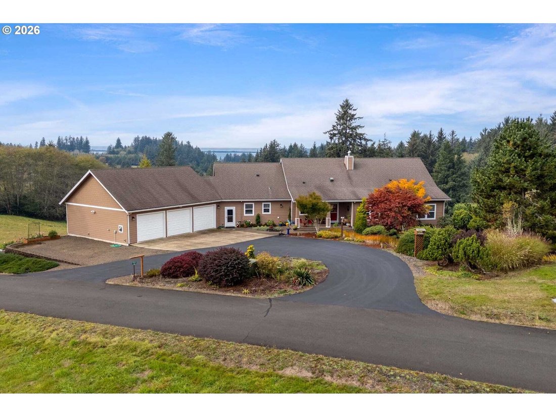 House in Tillamook, Oregon, United States 1 - 18095399