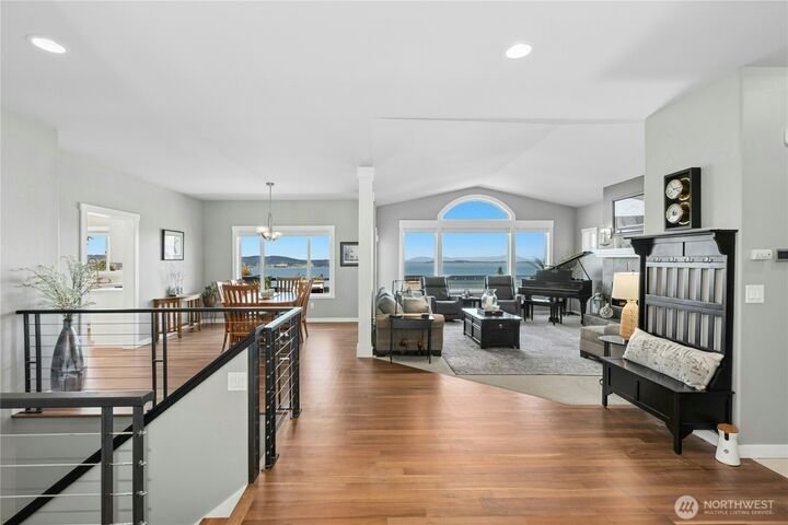 House in Camano, Washington, United States 3 - 18104651