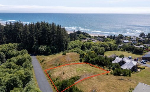 Land in Nehalem, Oregon, United States 1