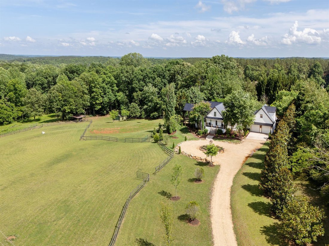 House in Mill Spring, North Carolina, United States 3 - 17900920