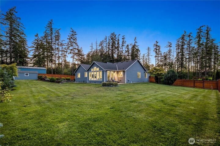 House in Camano, Washington, United States 4 - 18104484