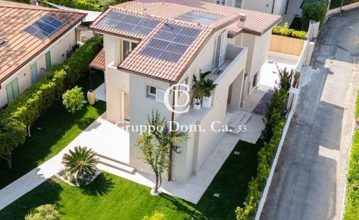 Villa in Center, Forte dei Marmi, Tuscany 1