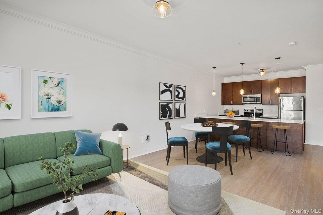Condo in Saratoga Springs, New York, United States 3 - 18094464