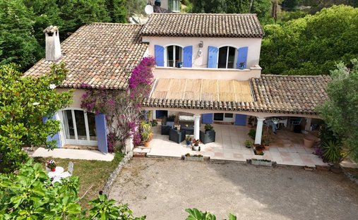 Villa in Mougins, Provence-Alpes-Côte d'Azur, France 1