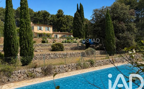 House in Nord, Sanary-sur-Mer, France 1