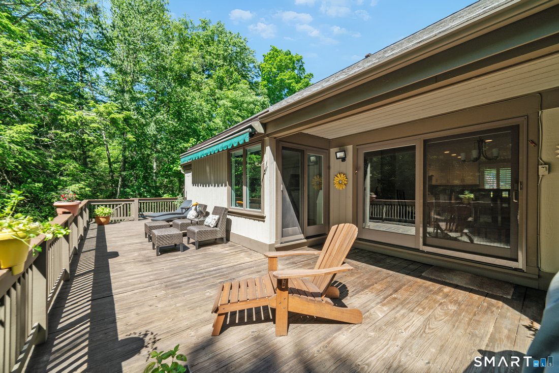 Condo in Southbury, Connecticut, United States 3 - 18098863