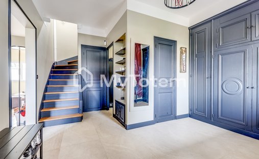 House in Napoleon, Maisons-Laffitte, France 1