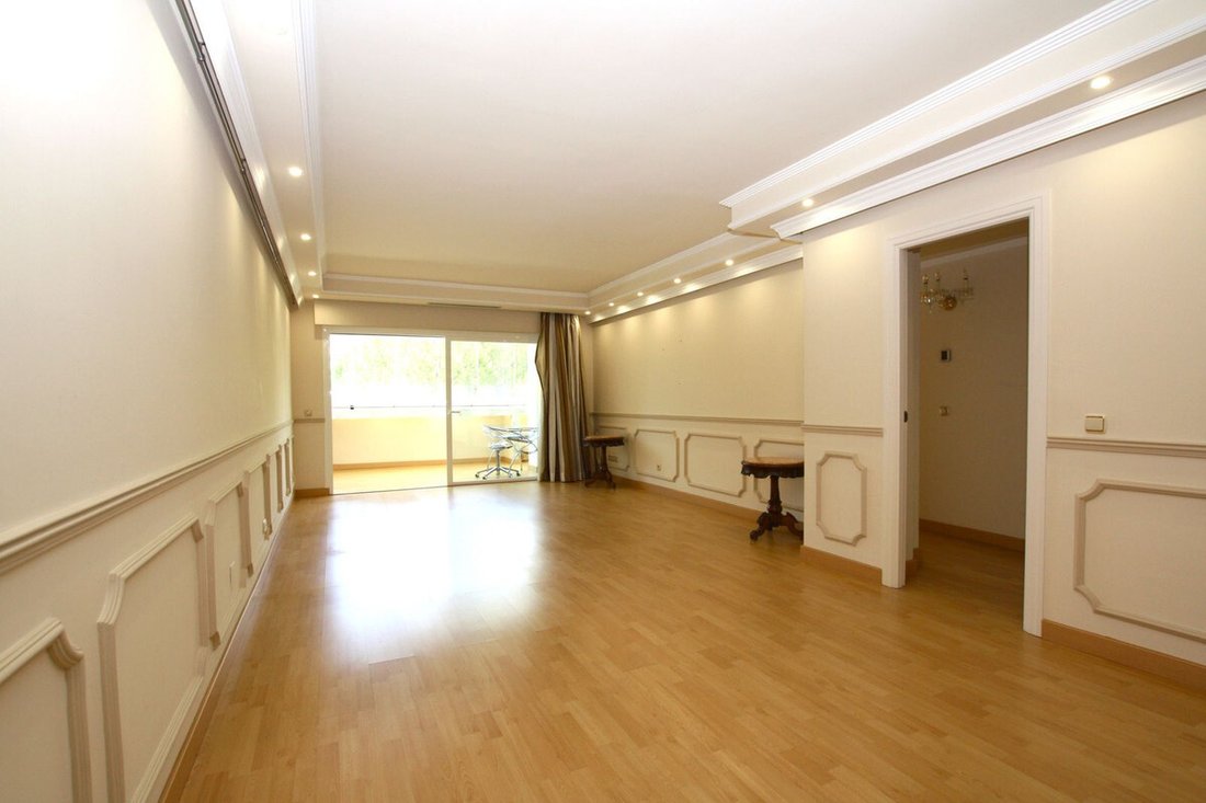 Apartment in Marbella, Andalusia, Spain 3 - 17828695