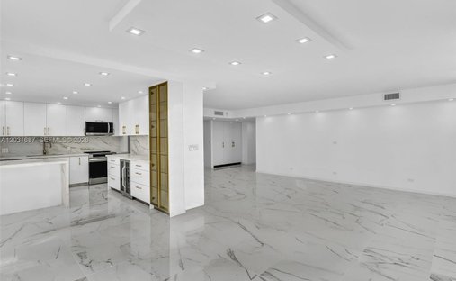 Appartement à Sunny Isles Beach, Floride, États-Unis 1