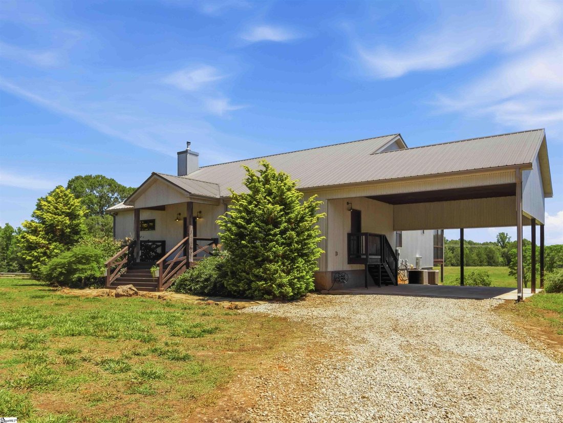 House in Woodruff, South Carolina, United States 3 - 18104681
