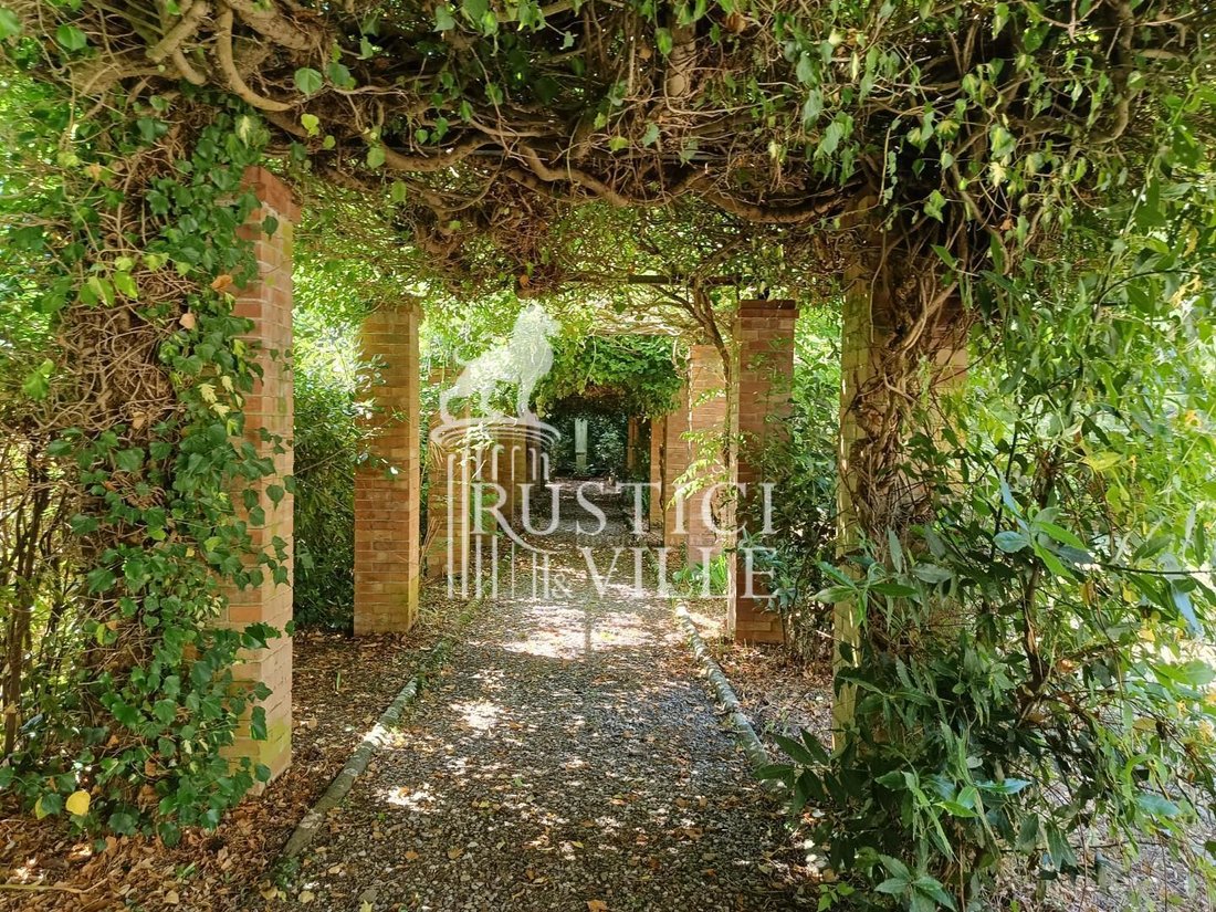 Villa in San Francesco, Pisa, Italy 3 - 18096554
