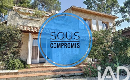 House in Carnoux-en-Provence, Provence-Alpes-Côte d'Azur, France 1