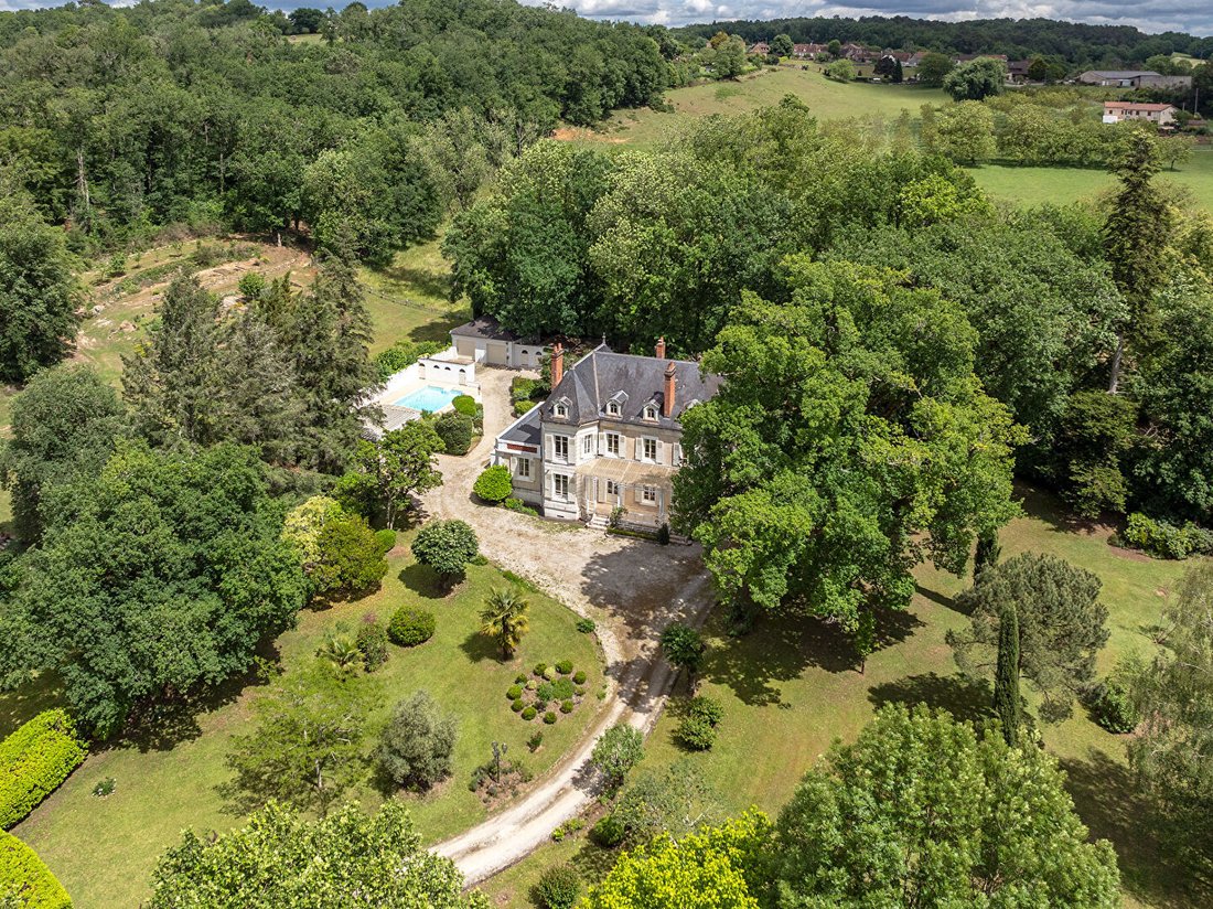Villa in Corgnac-sur-l'Isle, Nouvelle-Aquitaine, France 2 - 18103574