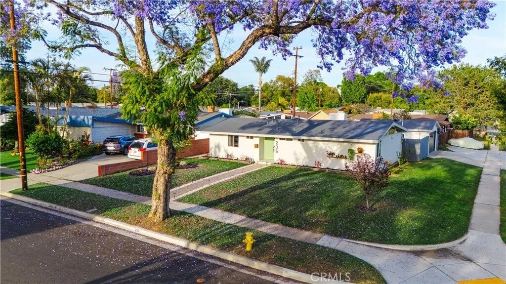 House in Fullerton, California, United States 1 - 17759033