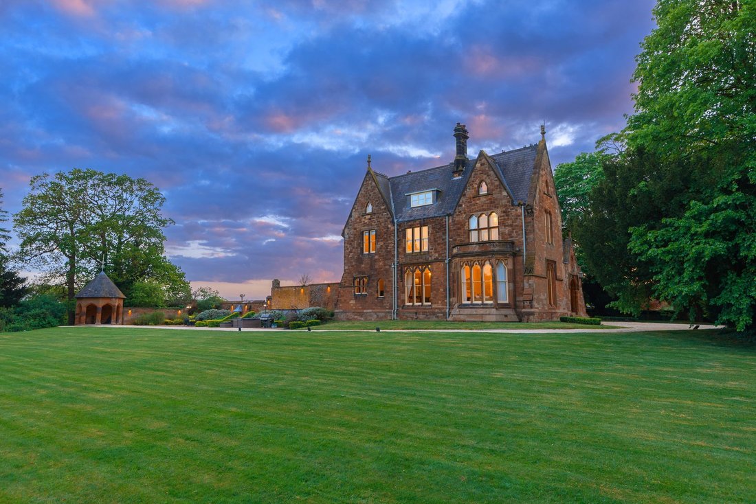 House in Raby, Wirral, England 1 - 18098697