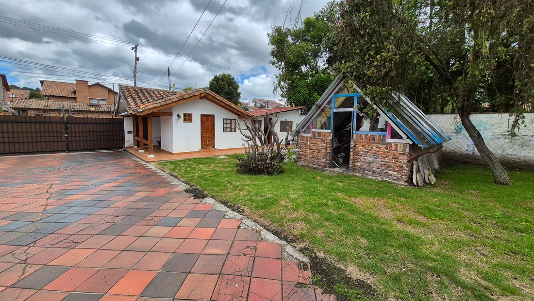 House in Bogota, Bogotá, Colombia 4 - 18092319