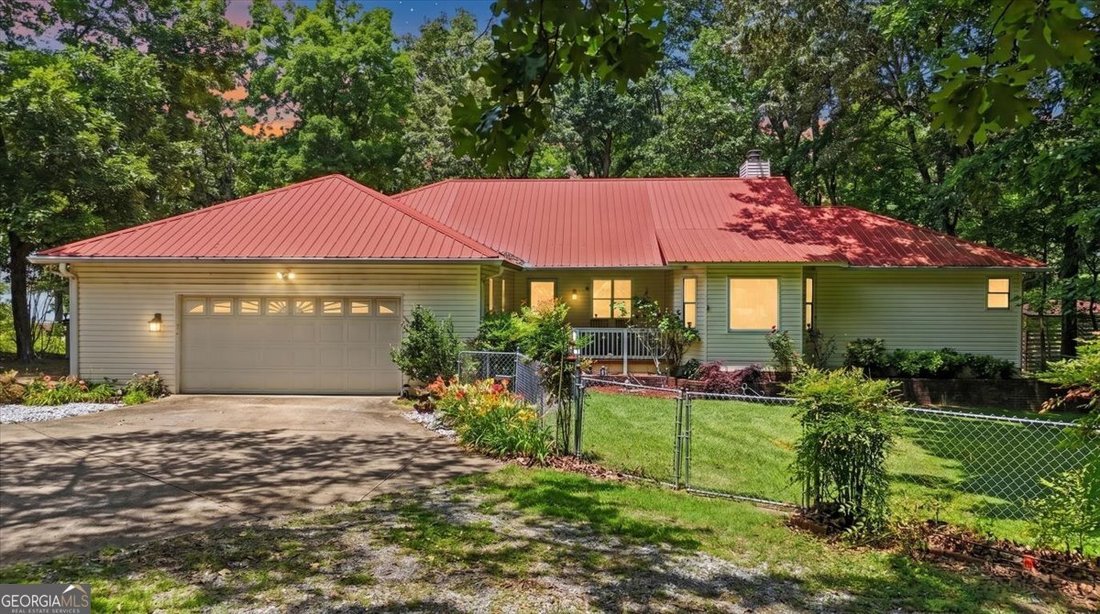 House in Centre, Alabama, United States 1 - 18102999