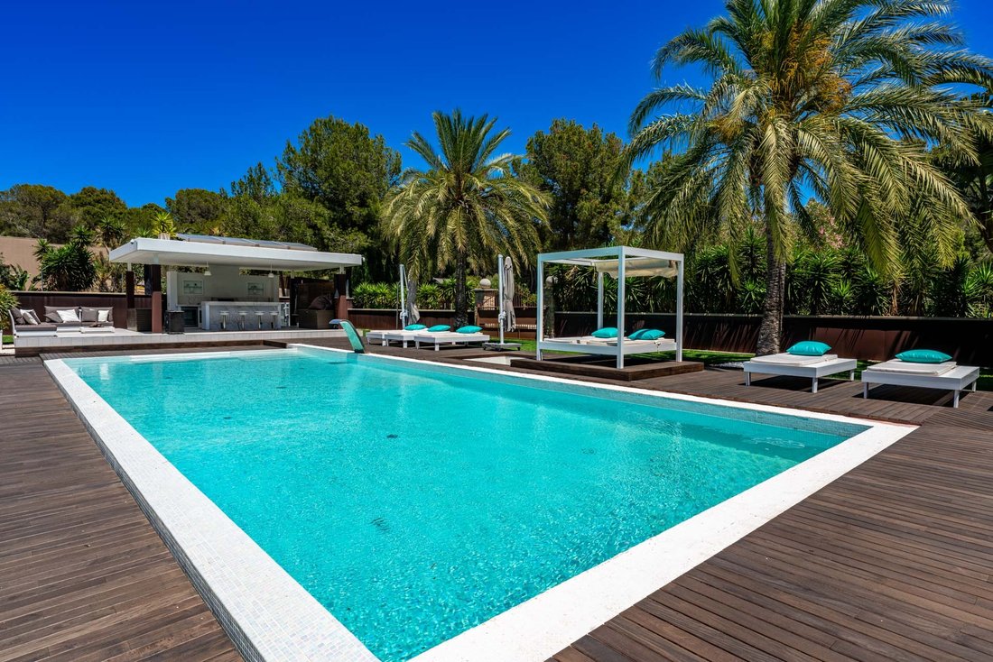 Villa in Rotes Velles, Calvia, Balearic Islands 2 - 18093235