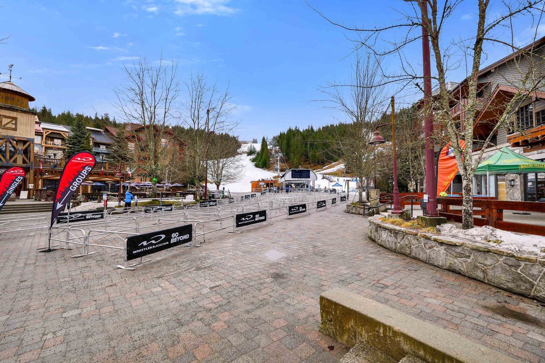 Condo in Whistler, British Columbia, Canada 3 - 18096389