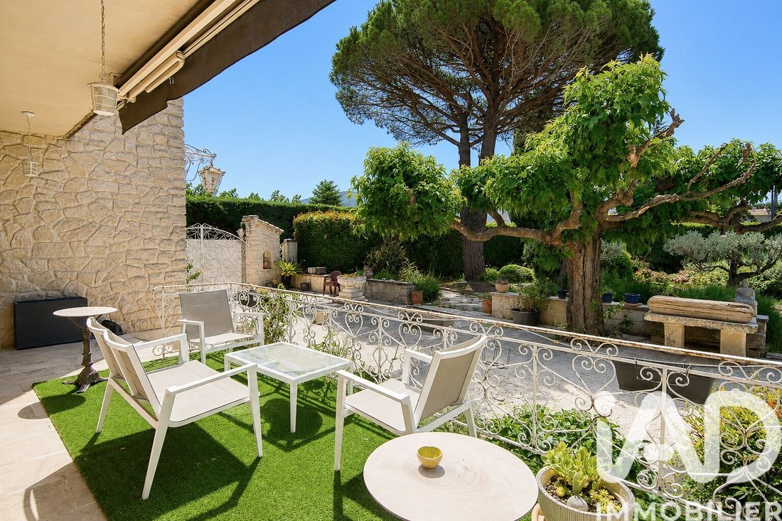 House in Taillades, Provence-Alpes-Côte d'Azur, France 5 - 17779580