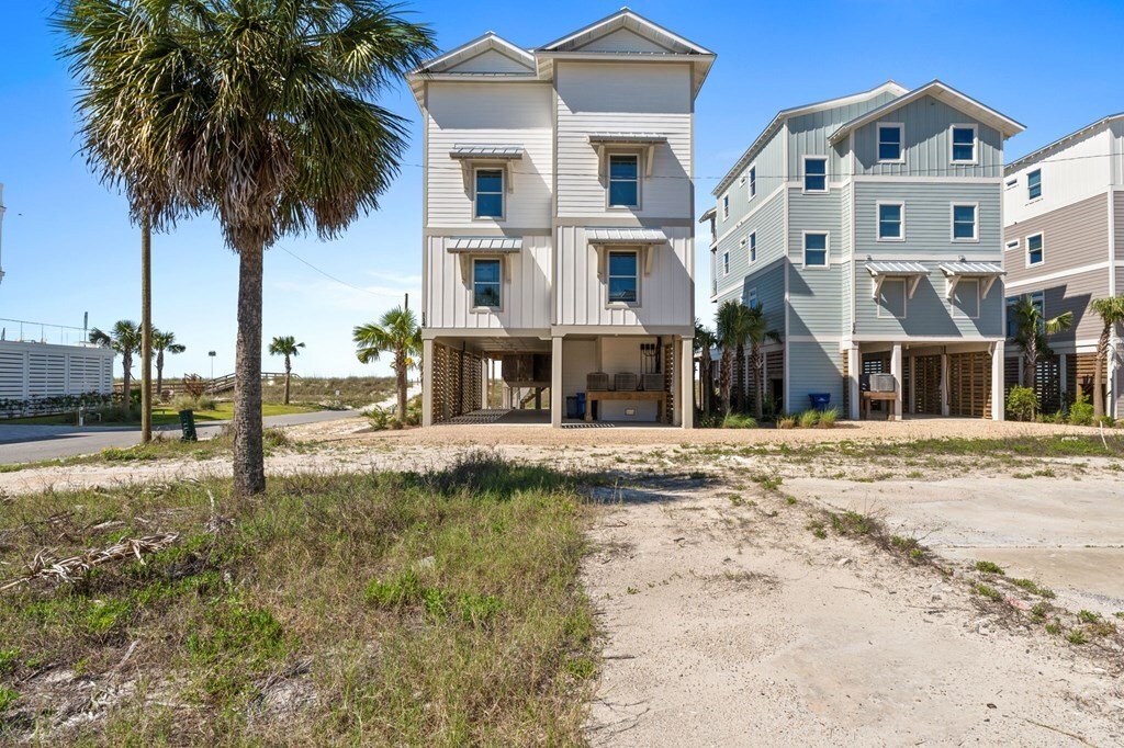 House in Port St. Joe, Florida, United States 2 - 18091240