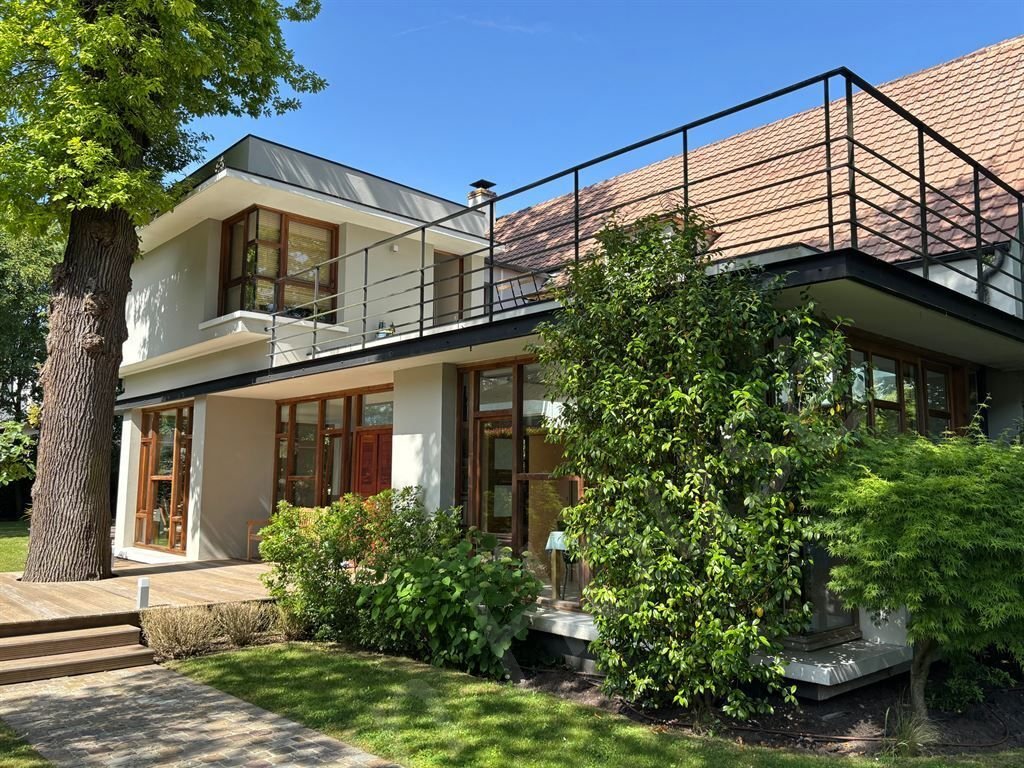 Villa in Chateau de Vaucresson, Vaucresson, France 1 - 17657890