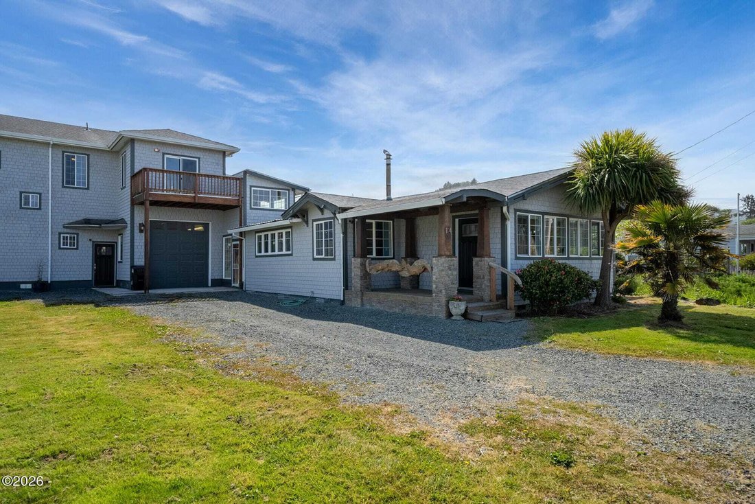 House in Rockaway Beach, Oregon, United States 1 - 18095504