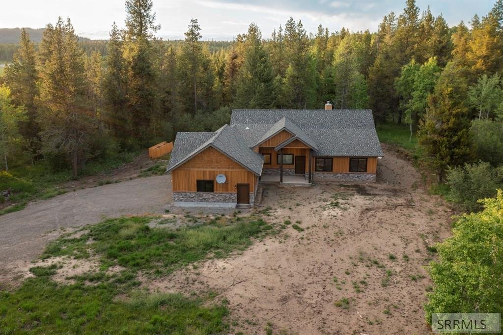House in Warm River, Idaho, United States 3 - 17994270