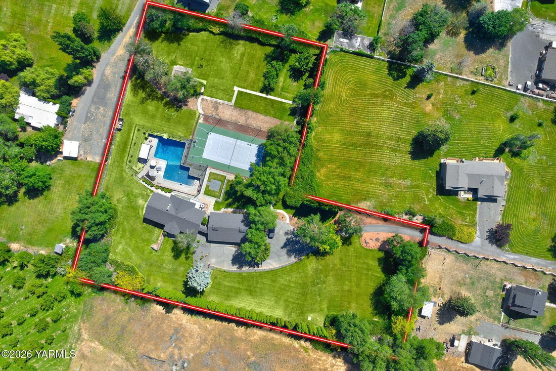 House in Selah, Washington, United States 5 - 18097813